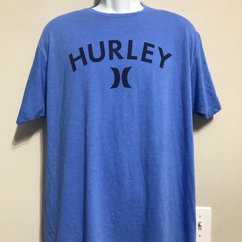 Hurley men’s t-shirt.